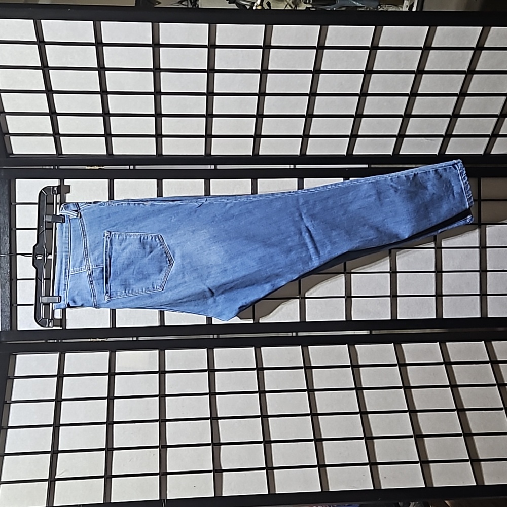 High Rise Skinny Jeans - Picture 2 of 6